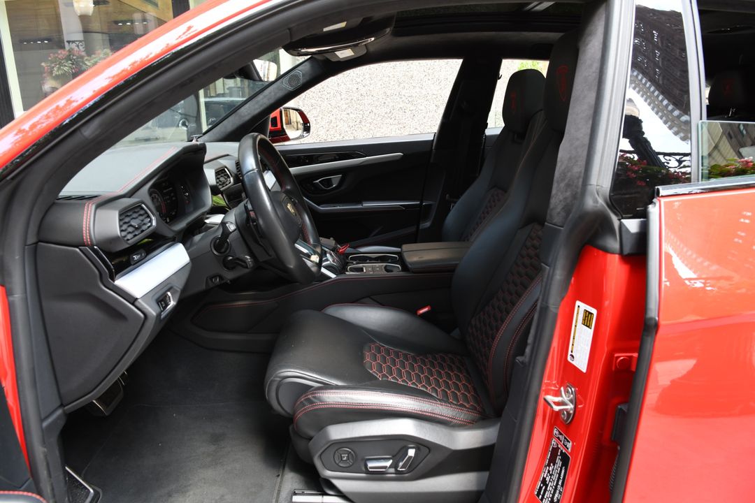 2019 Lamborghini Urus