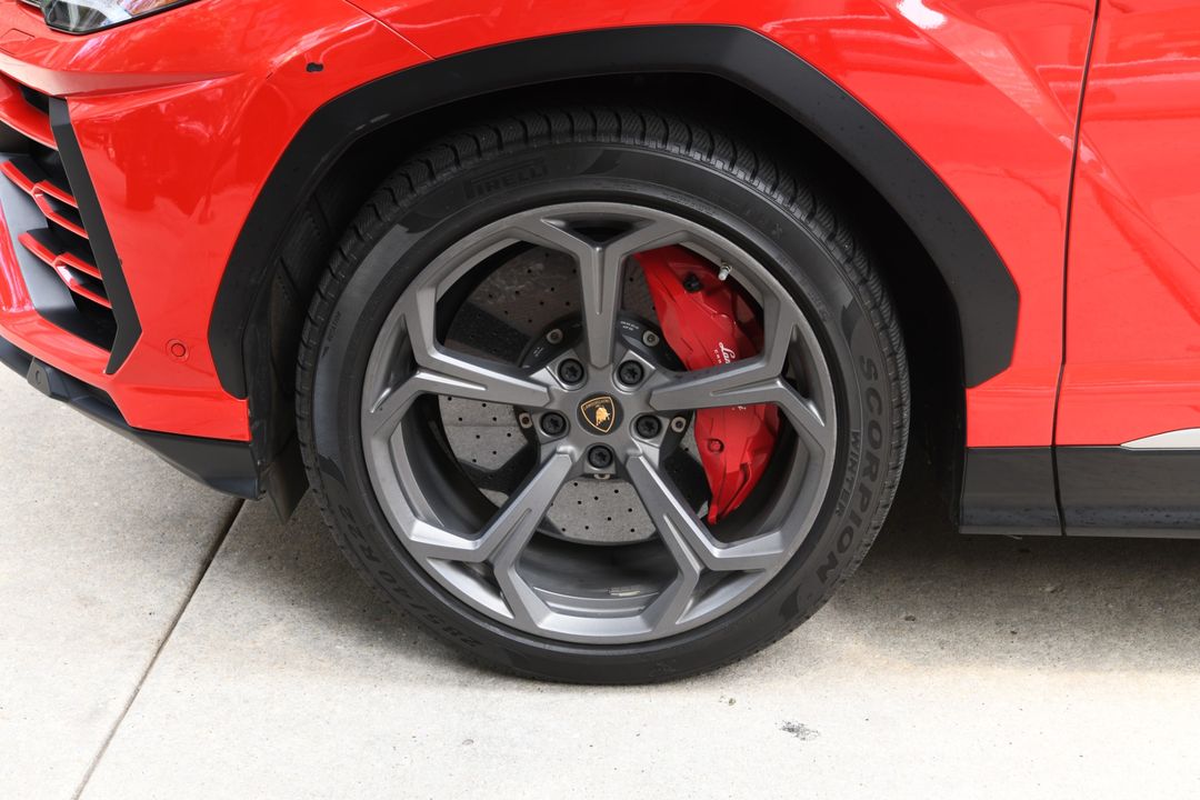 2019 Lamborghini Urus