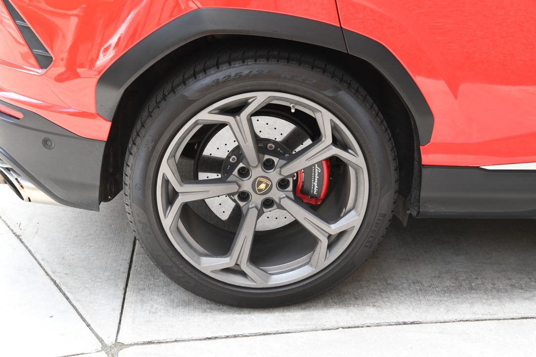 2019 Lamborghini Urus