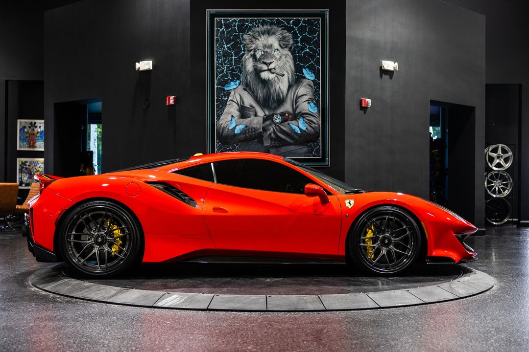 2020 Ferrari 488 Pista