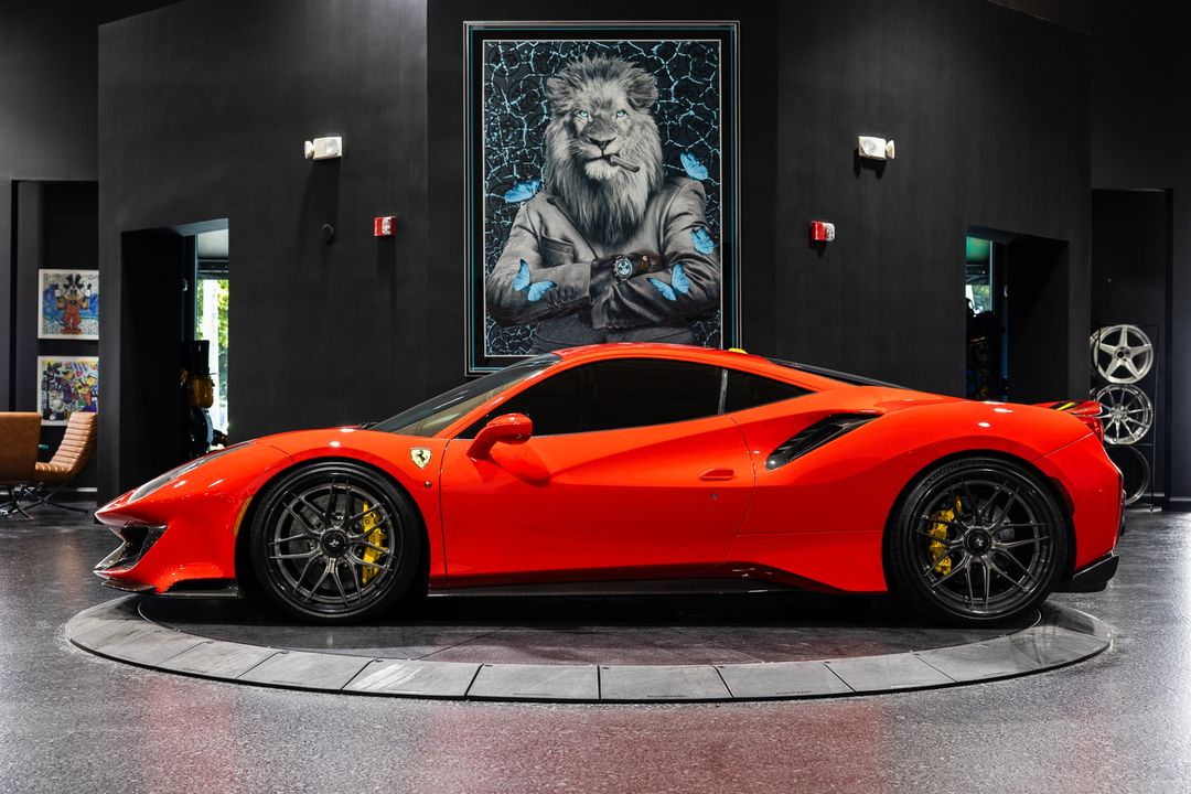 2020 Ferrari 488 Pista