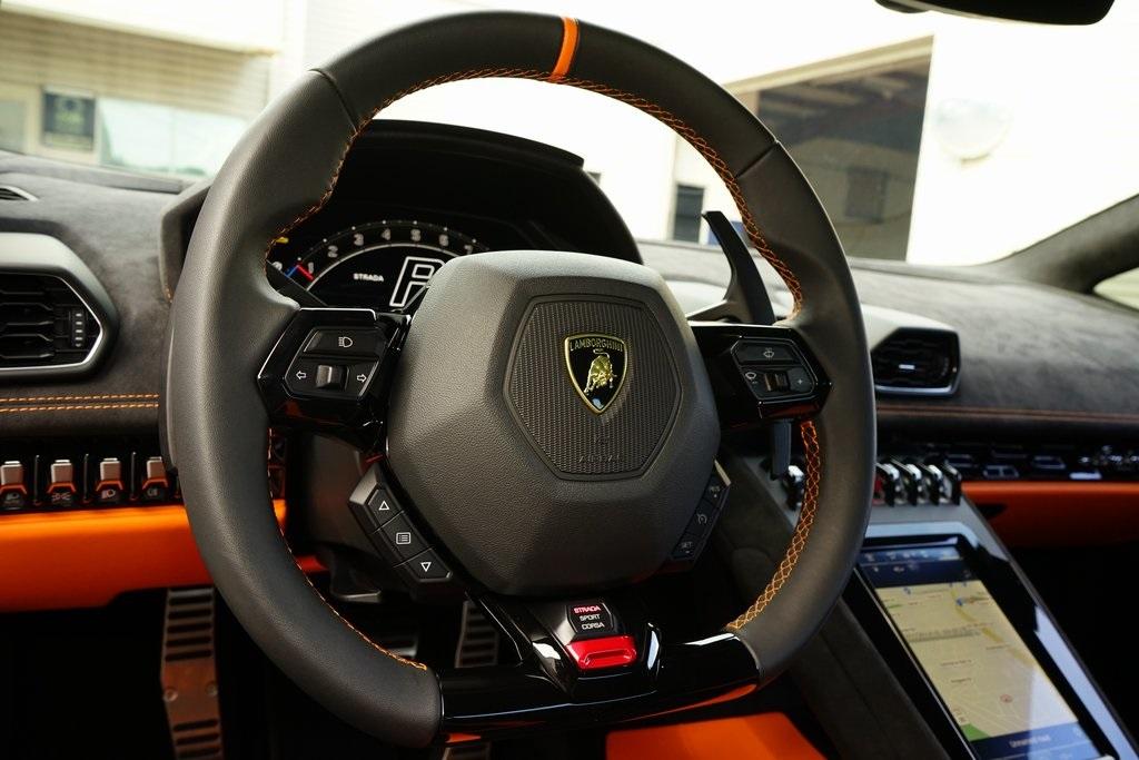 2023 Lamborghini Huracan Tecnica