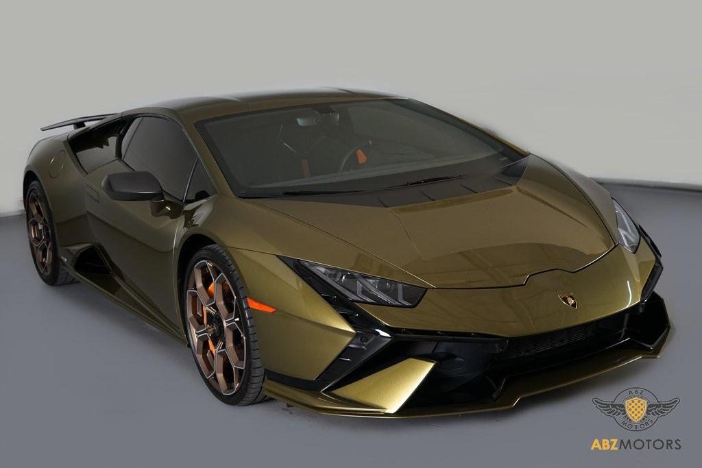 2023 Lamborghini Huracan Tecnica