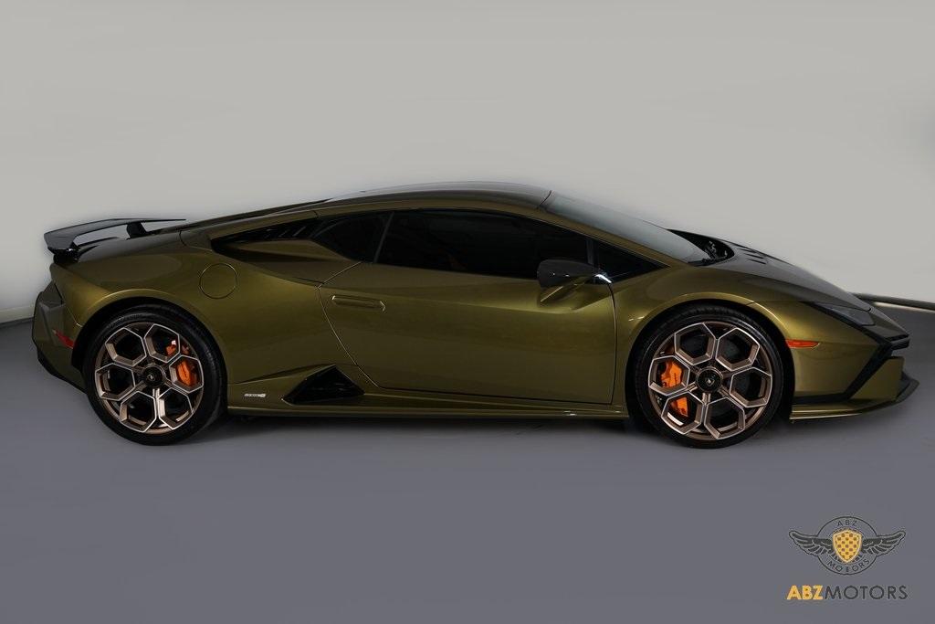 2023 Lamborghini Huracan Tecnica