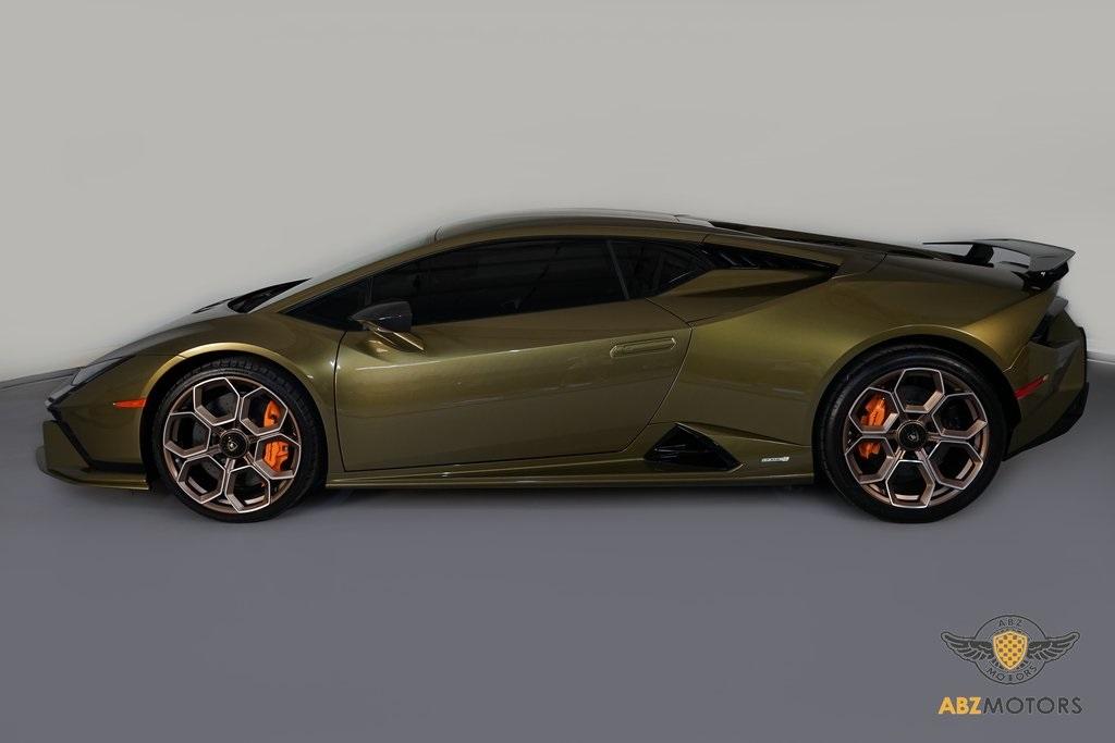 2023 Lamborghini Huracan Tecnica