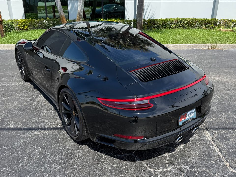 2017 Porsche 911