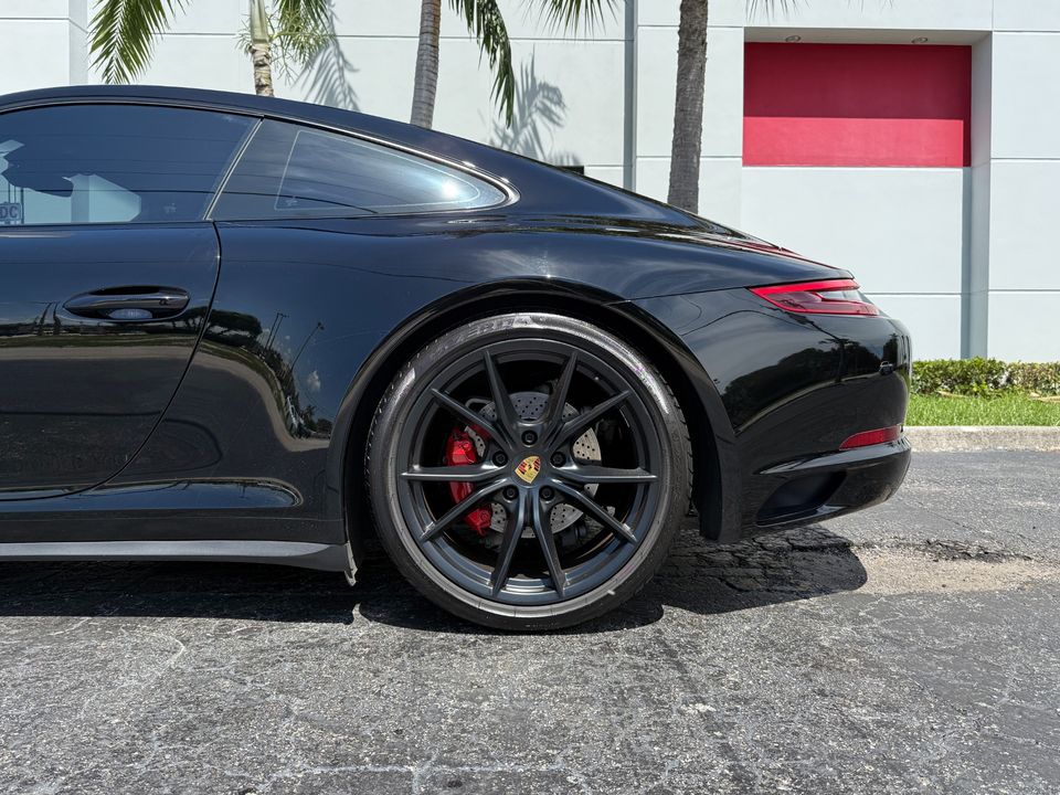 2017 Porsche 911