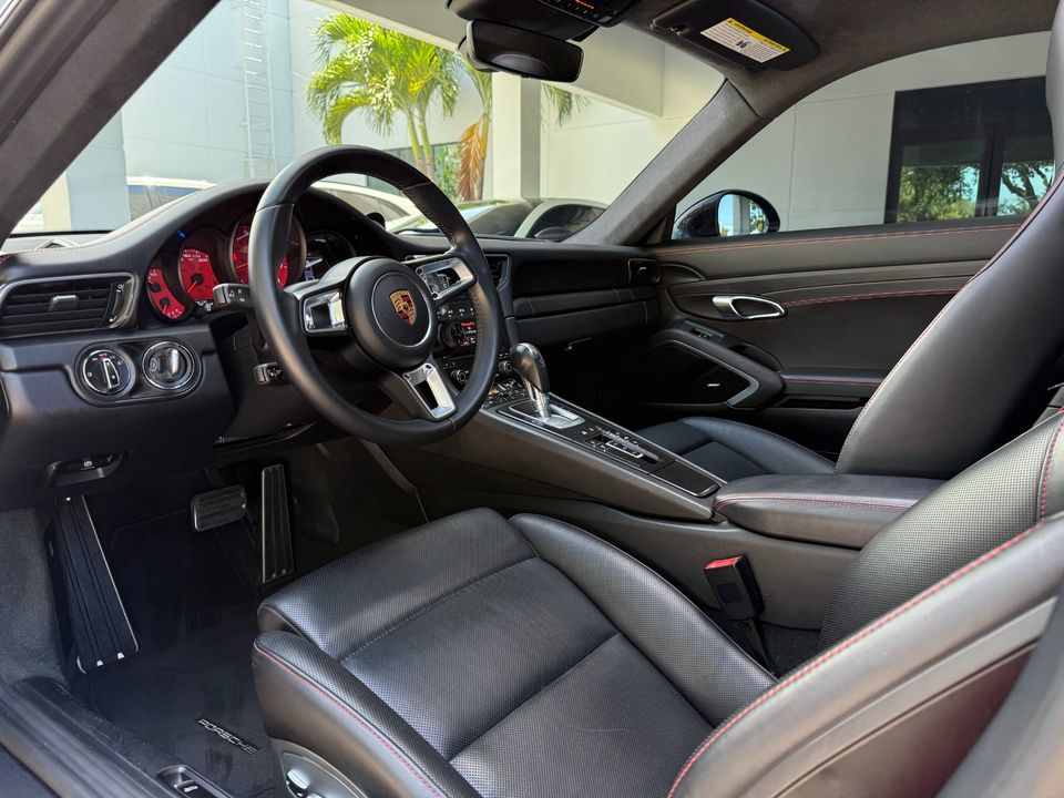 2017 Porsche 911