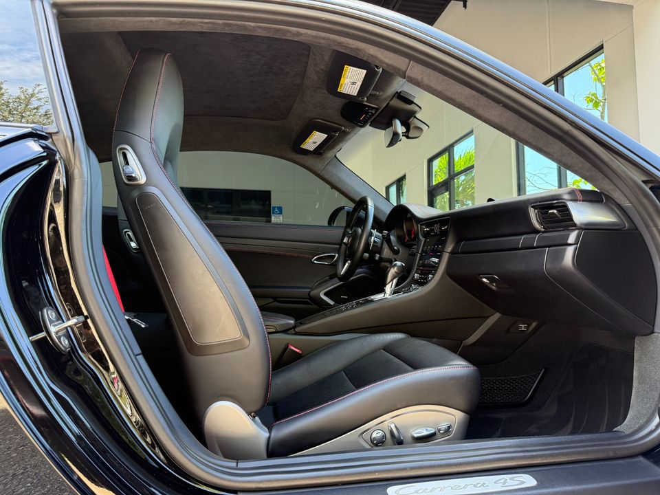 2017 Porsche 911