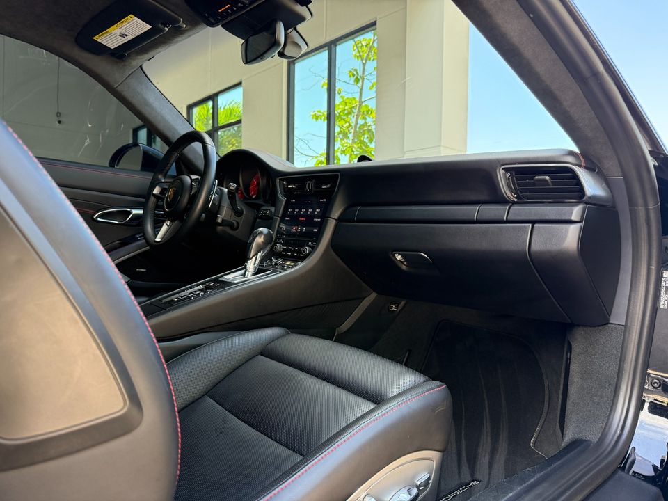 2017 Porsche 911