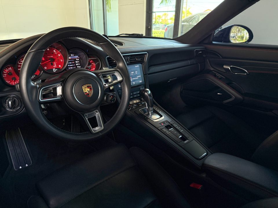2017 Porsche 911