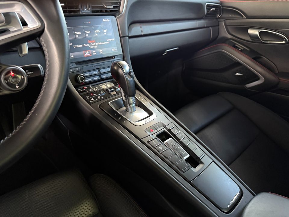 2017 Porsche 911