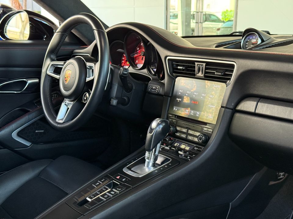 2017 Porsche 911