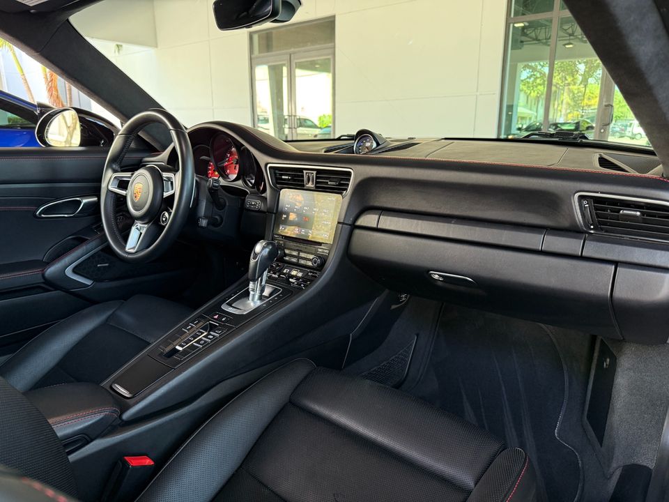 2017 Porsche 911
