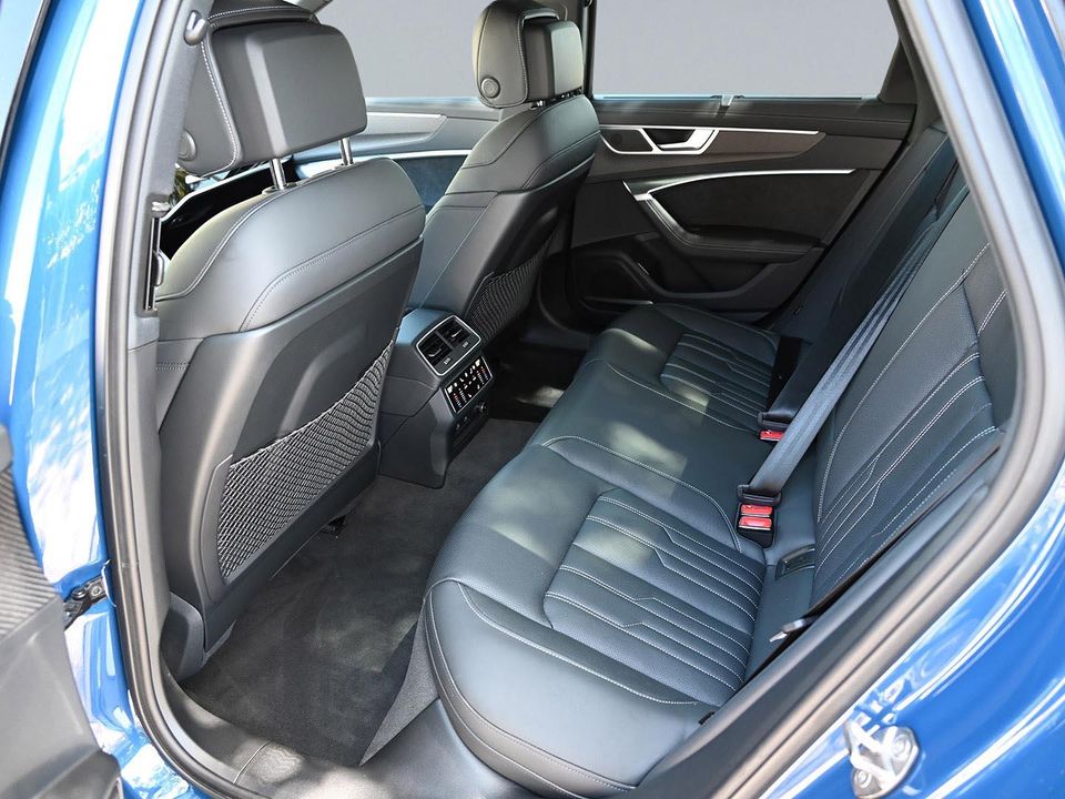 2024 AUDI RS6 AVANT