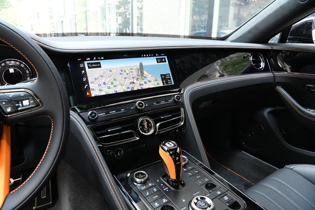 2025 Bentley Flying Spur