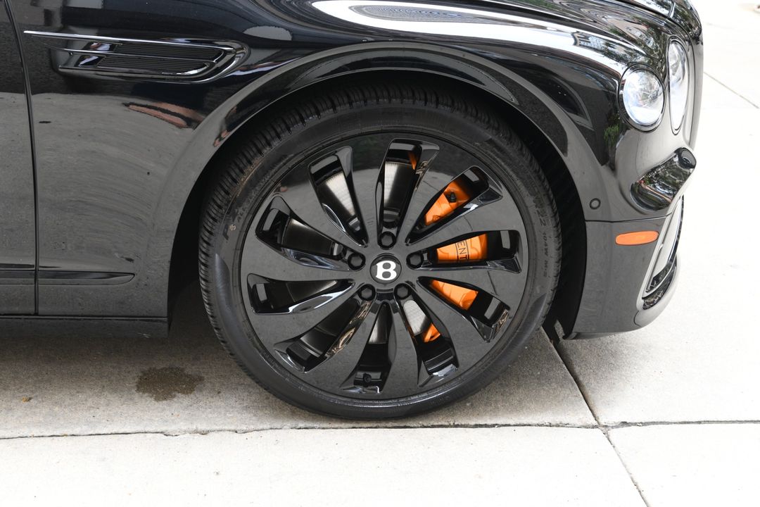 2025 Bentley Flying Spur
