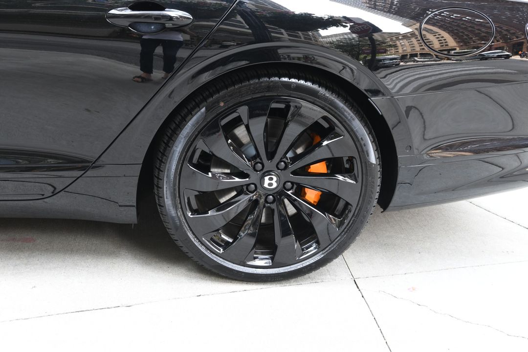 2025 Bentley Flying Spur