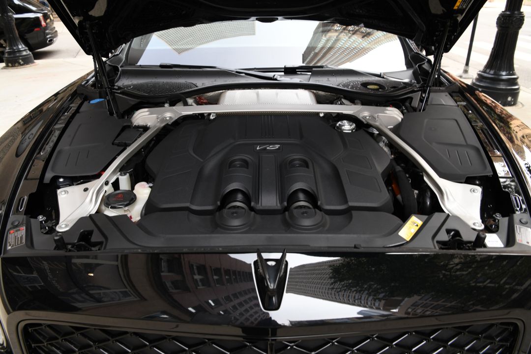 2025 Bentley Flying Spur