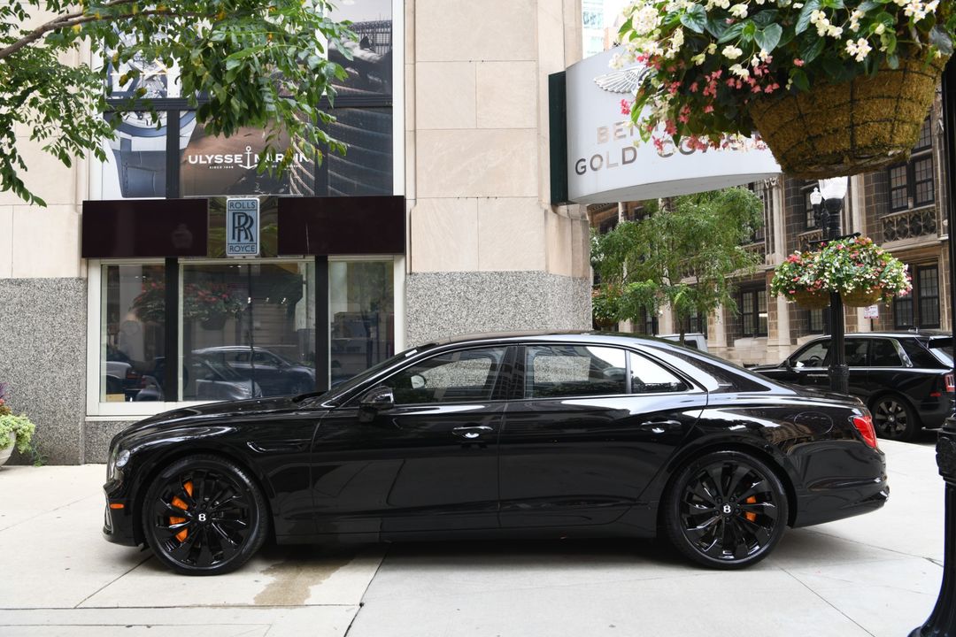 2025 Bentley Flying Spur