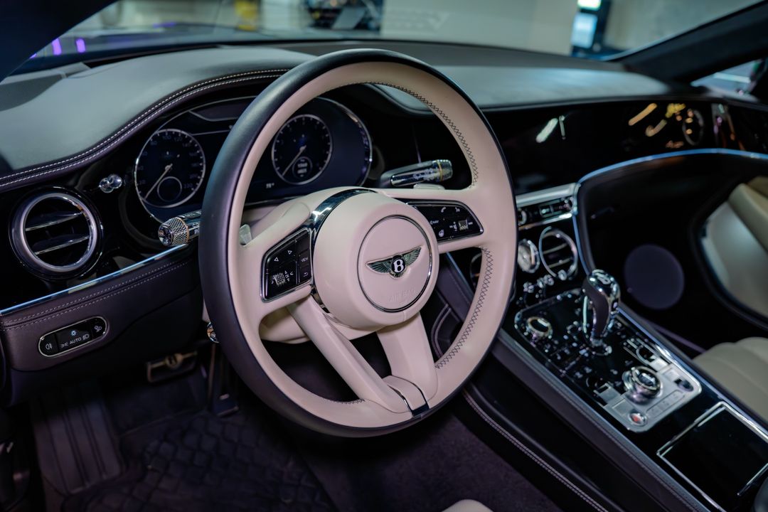 2023 Bentley GT Azure Continental