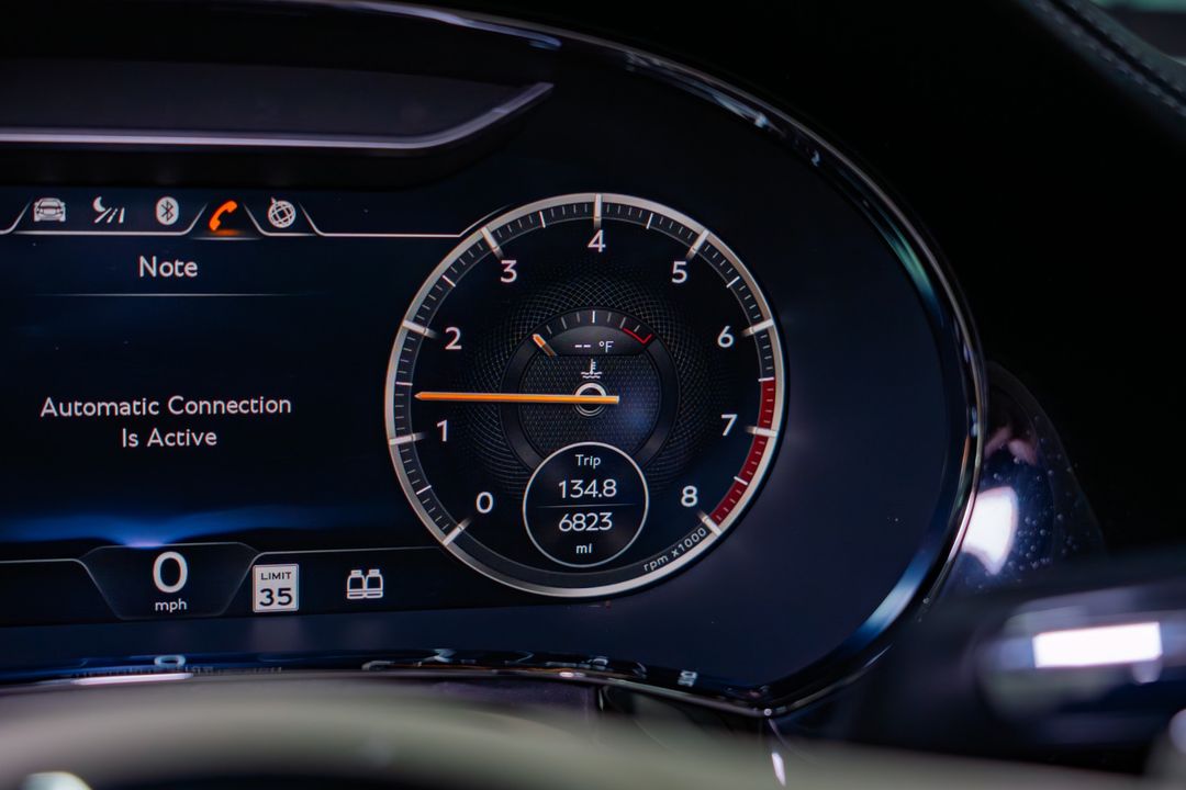 2023 Bentley GT Azure Continental
