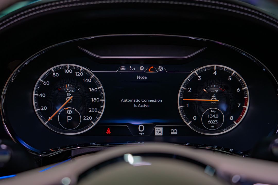 2023 Bentley GT Azure Continental