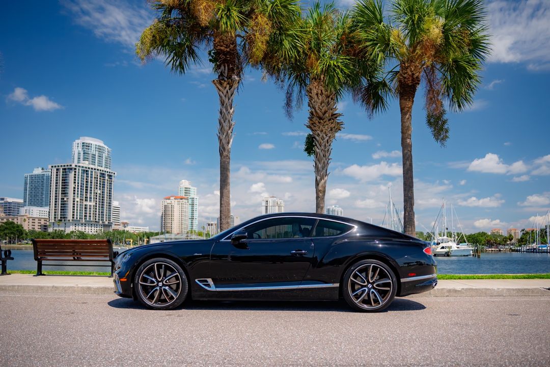 2023 Bentley GT Azure Continental