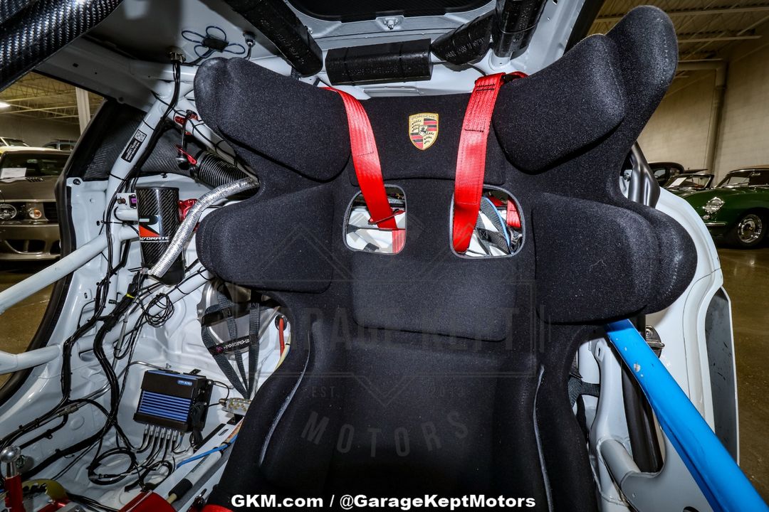 2019 Porsche Cayman GT4