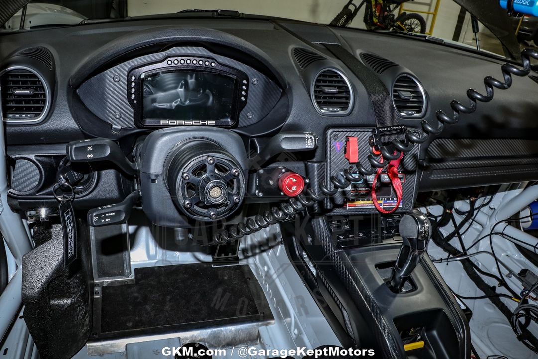 2019 Porsche Cayman GT4