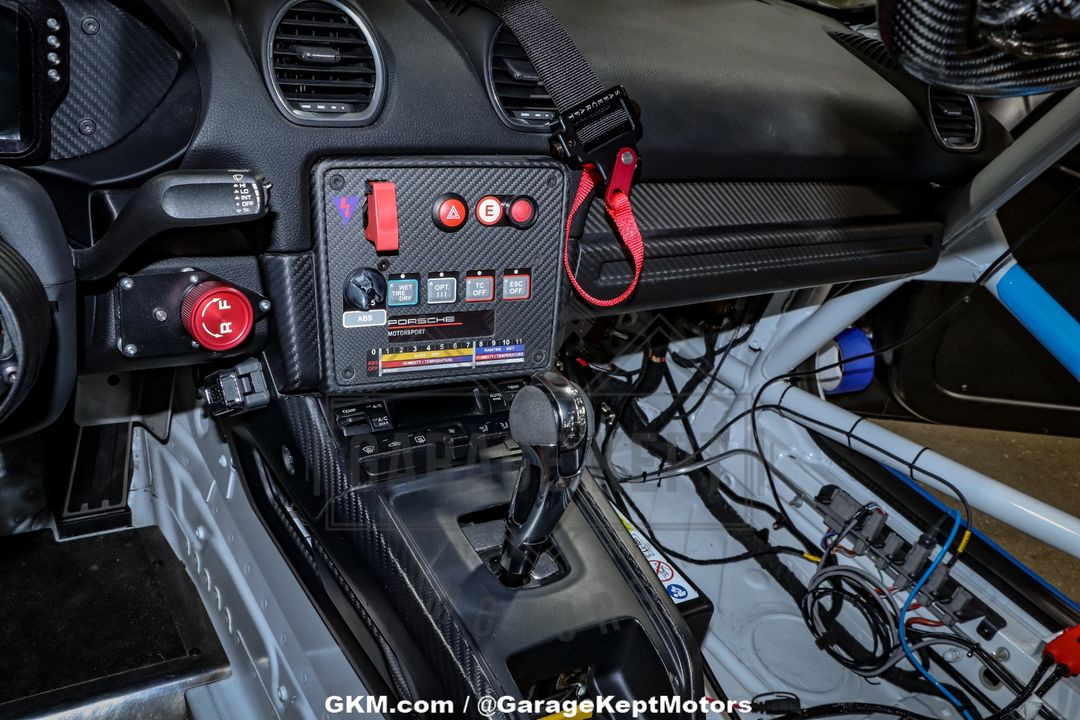 2019 Porsche Cayman GT4