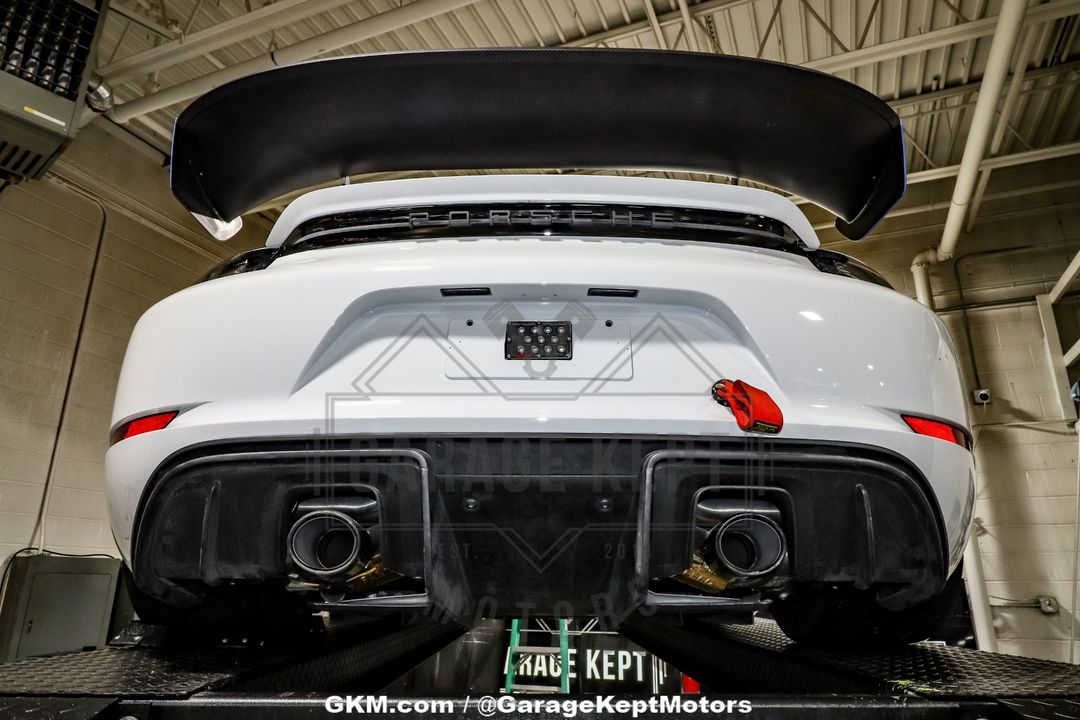 2019 Porsche Cayman GT4