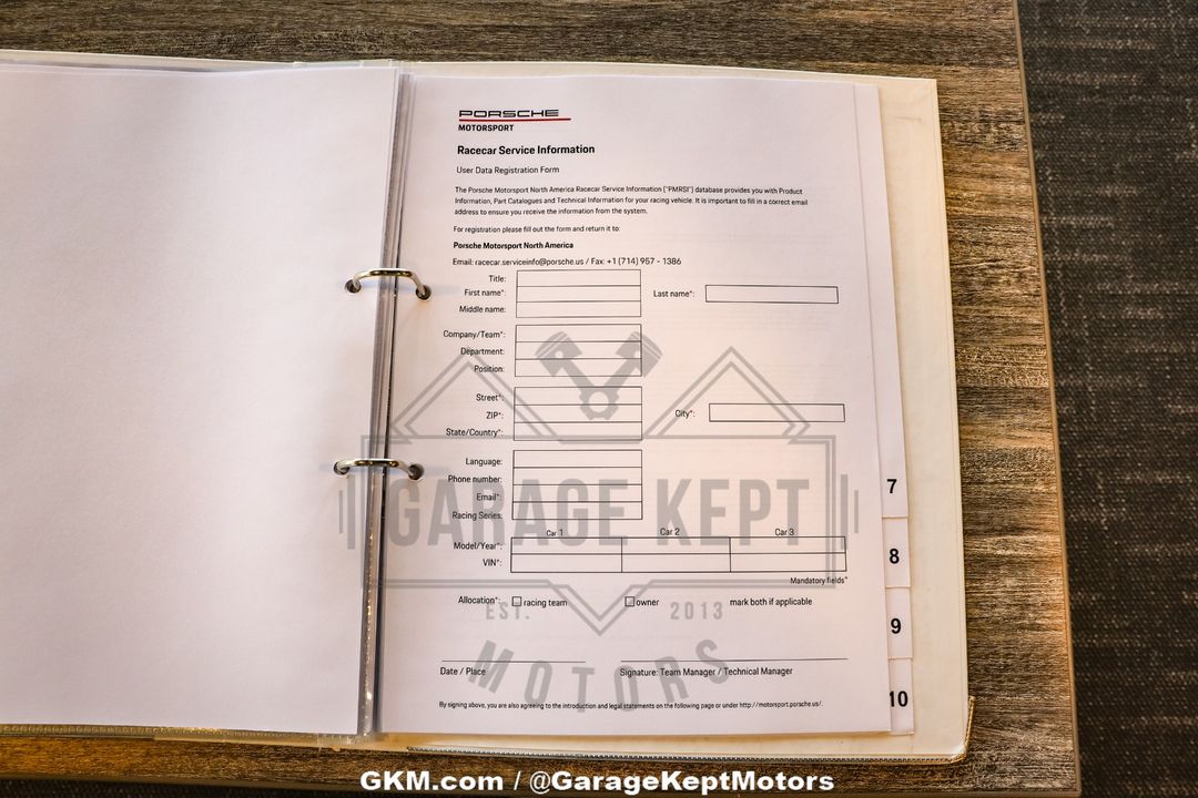 2019 Porsche Cayman GT4