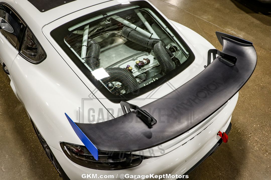 2019 Porsche Cayman GT4