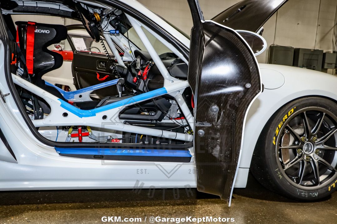 2019 Porsche Cayman GT4