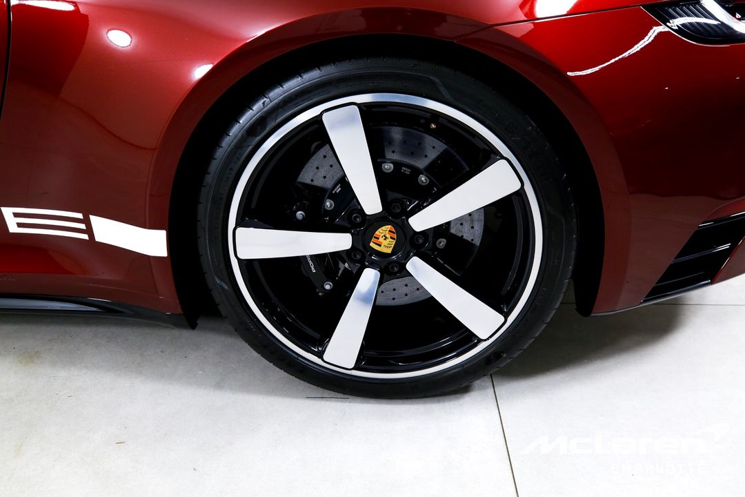 2021 Porsche 911