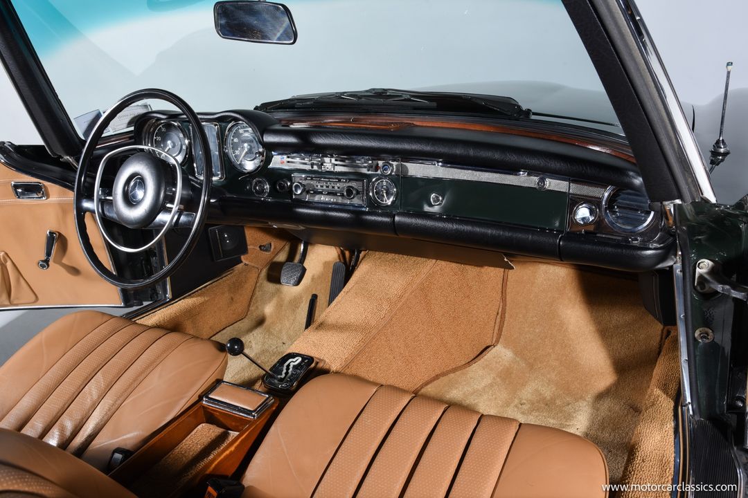 1968 Mercedes-Benz 280-Class