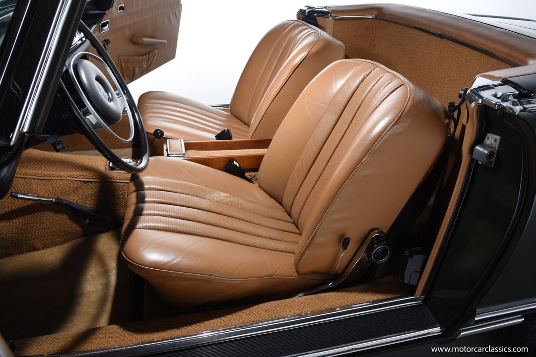 1968 Mercedes-Benz 280-Class