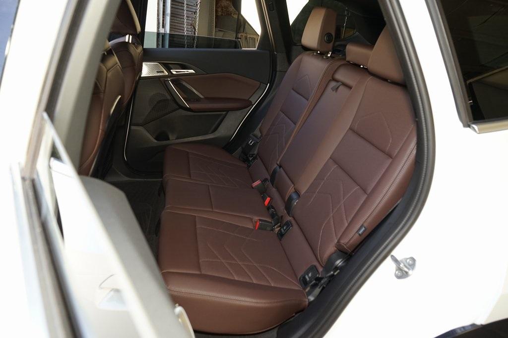 2024 BMW X1