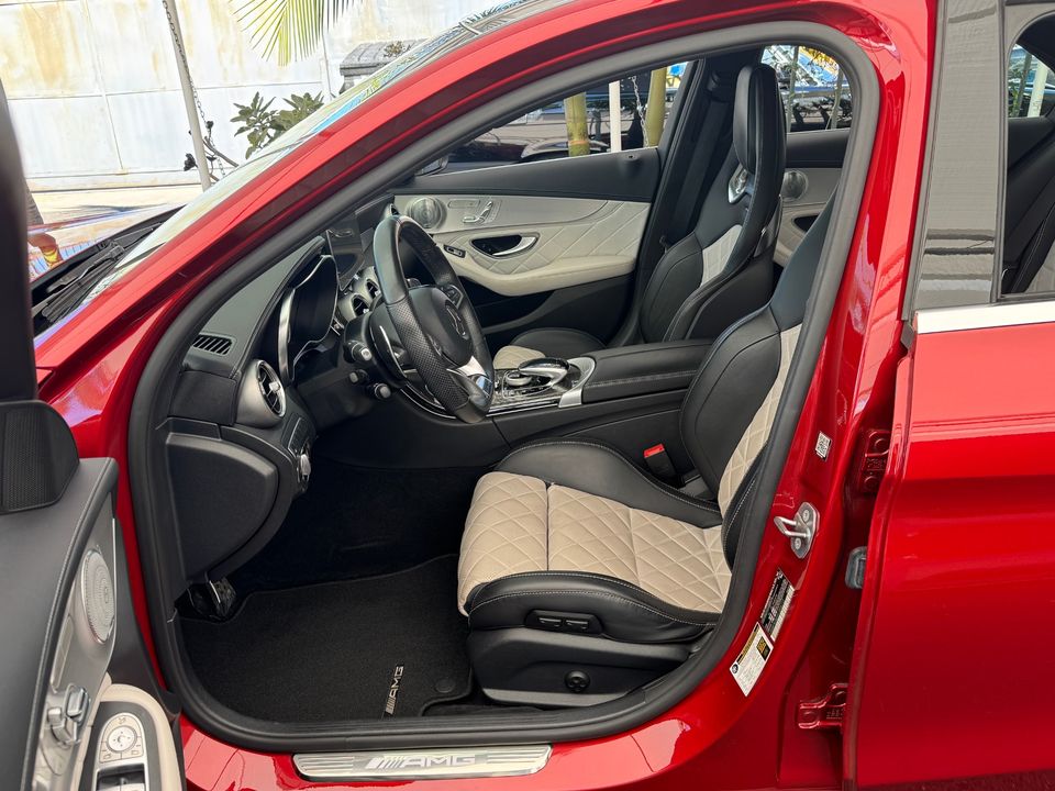 2017 Mercedes-Benz C-Class