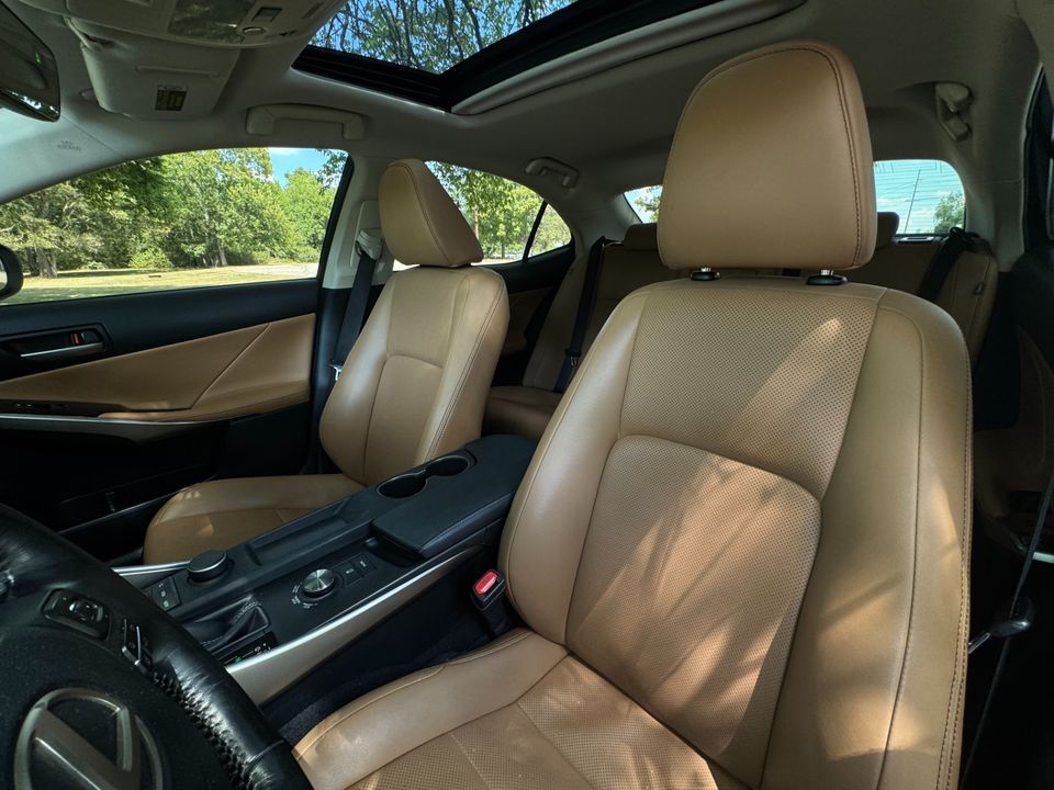 2017 Lexus IS 300