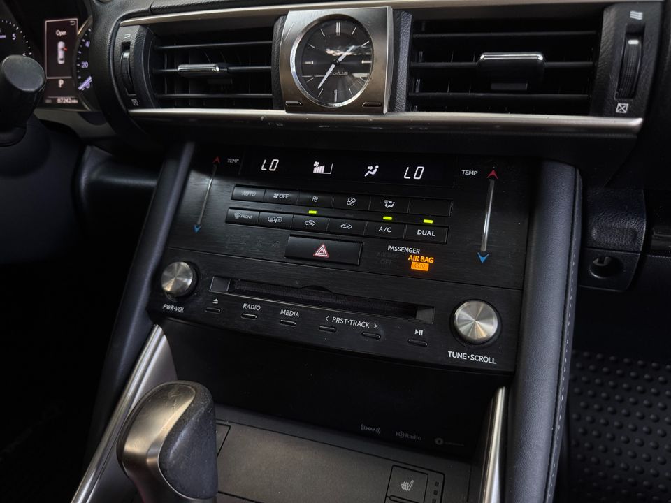 2017 Lexus IS 300