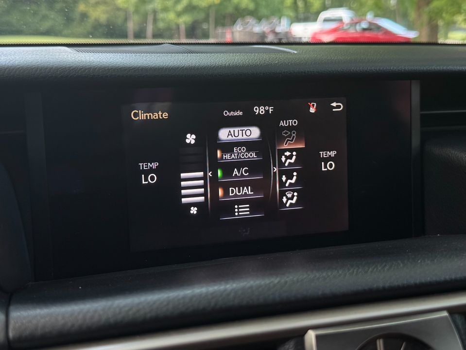 2017 Lexus IS 300