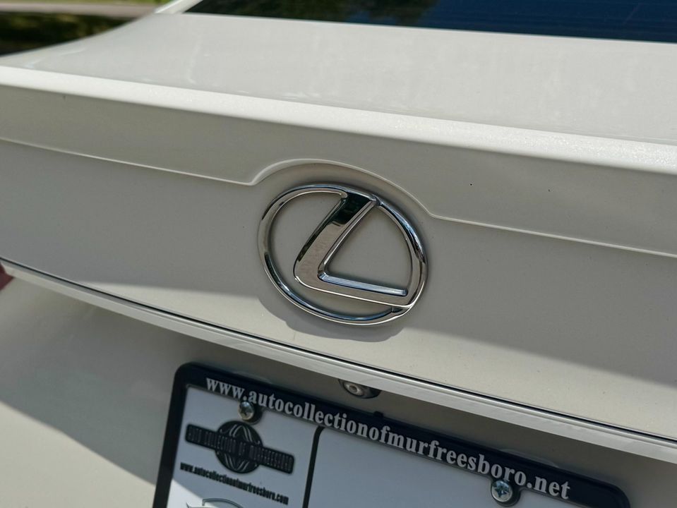 2017 Lexus IS 300