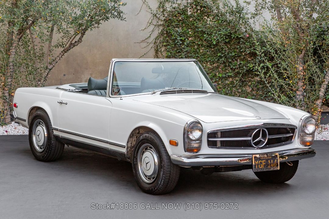 1968 Mercedes-Benz 280SL Pagoda