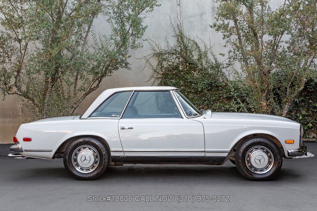 1968 Mercedes-Benz 280SL Pagoda