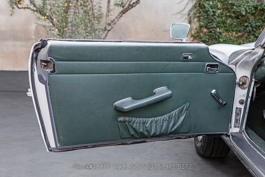 1968 Mercedes-Benz 280SL Pagoda