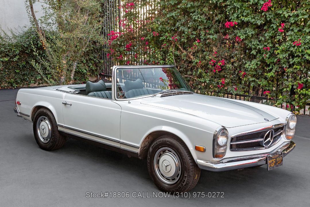 1968 Mercedes-Benz 280SL Pagoda