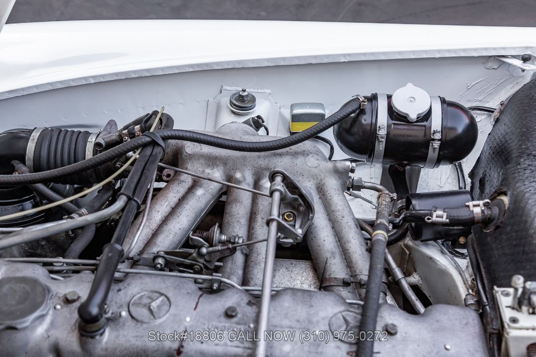 1968 Mercedes-Benz 280SL Pagoda