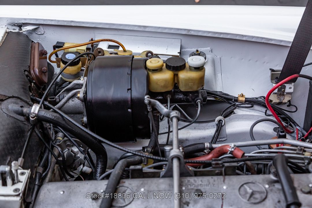 1968 Mercedes-Benz 280SL Pagoda